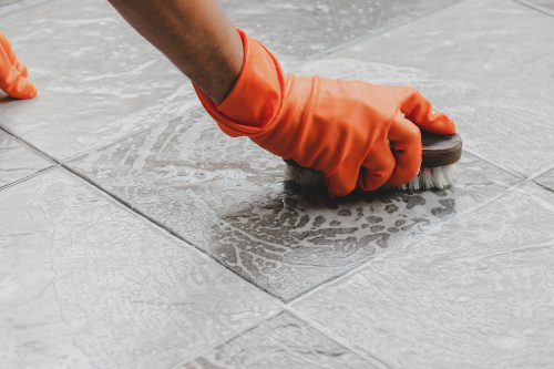 Cleaning mistakes that cost time and energy